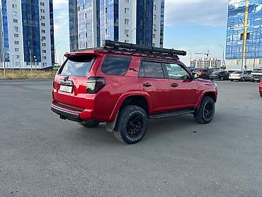 транзитный: Toyota 4Runner: 2023 г., 4 л, Автомат, Бензин, Внедорожник — 2