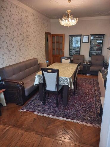 Köhnə tikili: Bakı, 3 otaqlı, Köhnə tikili, m. Əhmədli, 80 kv. m — 2