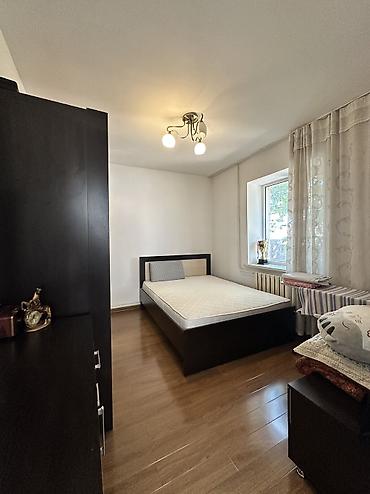 Продажа коттеджей и домов: 🏡 Продаётся участок 6.5 соток с домом (ж/м Кара-Жыгач) Участок и — 14