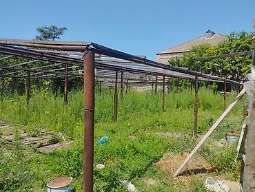 ev tipi çadır: Metal konstruksiya – istixana/üzüm çardağı karkası Hündürlüyü 4 metr — 4