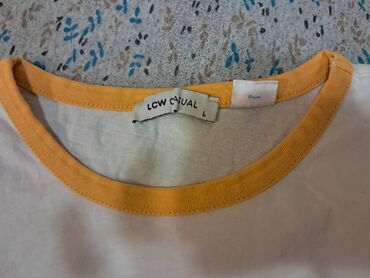 Bluze: Prodaja novih ženskih stvari‼️(S-XL)
cene od 300 do 700 dinara — 10