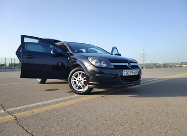 Opel: Opel Astra: 1.3 l | 2006 il 258900 km Universal — 1