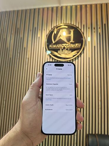 2 el iphone 15: IPhone 15, 128 GB, Black Titanium, Simsiz şarj, Face ID, Sənədlərlə — 3