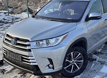 Toyota: Toyota Highlander: 2017 г., 3.5 л, Вариатор, Гибрид, Внедорожник — 8