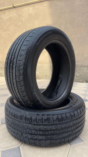 шыны бу: Две автомобильные шины размера 215/55R16. Пара