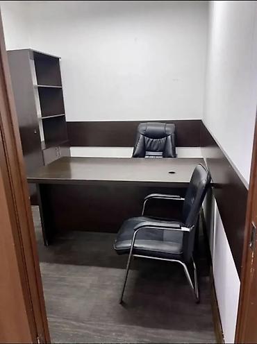по советский: Сдаю Офисный кабинет: 12 м², В торговом центре, С ремонтом, С отдельным входом — 1