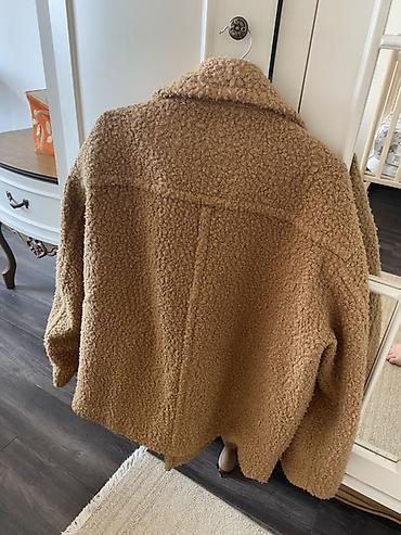 online geyim: Pencək godekce Olcu M dir, amma oversize model olduguna gore 2 XL — 4