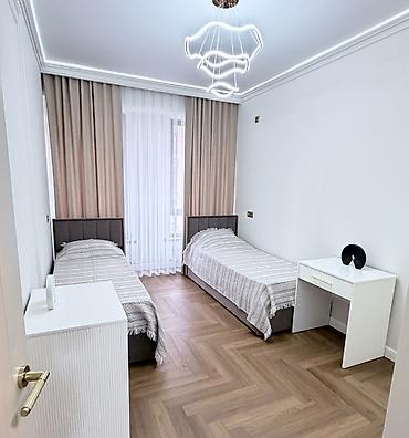 Квартиры: 3 комнаты, 106 м², Асанбай мкр Элитка, 9 этаж, Дизайнерский ремонт — 4