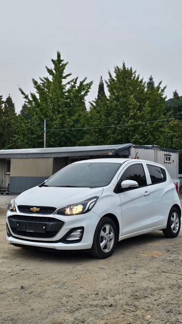 продажа авто в бишкеке срочно: Chevrolet Spark: 2018 г., 1 л, Вариатор, Бензин, Хэтчбэк