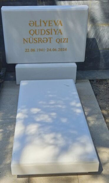 mezar daslari sifarisi: Məzar daşlarının sifarişi qəbul olunur