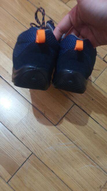 обувь для охоты: Кросовки для специалистов по работе строительных, и сварочных