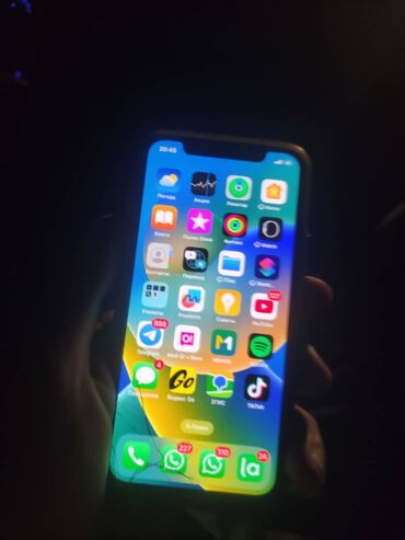 Apple iPhone: IPhone X, Б/у, 64 ГБ, Белый, Чехол, 100 %