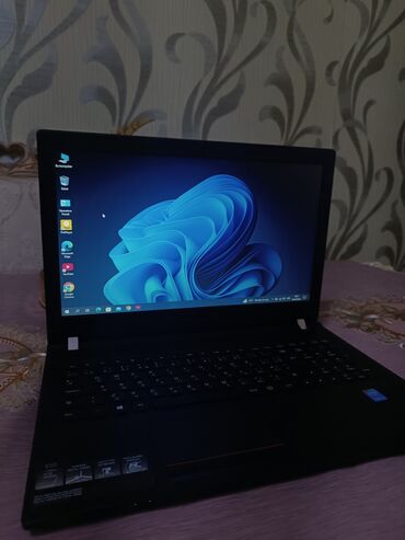 Masaüstü kompüterlər və iş stansiyaları: İşlənmiş Lenovo 15.6 ", Intel Core i3, 256 GB