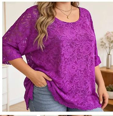 Bluze: Bluza: 2600 dinara
Do xxxxl — 7