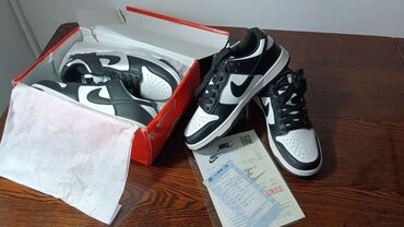 сникерс оптом цена бишкек: Кроссовки, 39, 40, 41, Nike, Новый, цвет - Черный, Бесплатная доставка