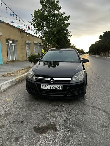Opel Astra: 1.4 л | 2005 г. 256000 км