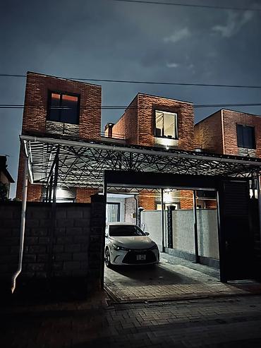 Долгосрочная аренда домов: 386 м², 5 комнат — 1