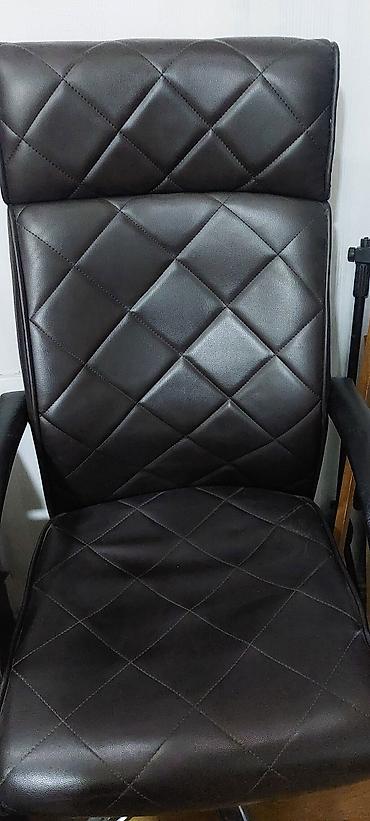 stolüstü ofis dəsti: Ofis üçün müdür kteslosu var hər cürə — 5