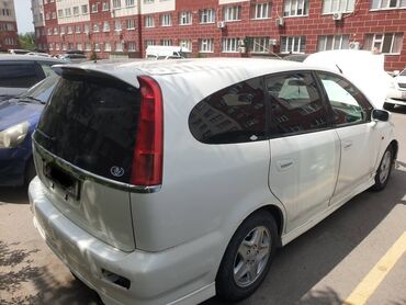 хонда ist: Honda Stream: 2001 г., 2 л, Автомат, Бензин, Минивэн