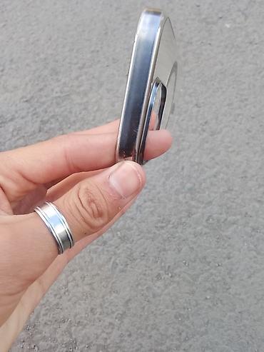 Прозрачный чехол для iPhone с поддержкой MagSafe. Особенности: -