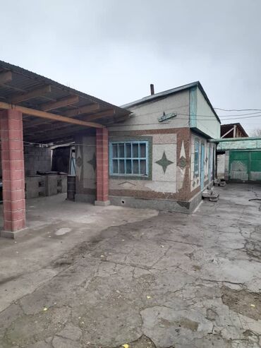 дома продажа: 180 м², 4 комнаты, Требуется ремонт С мебелью at lalafo.kg дома продажа: 180 м², 4 комнаты, Требуется ремонт С мебелью