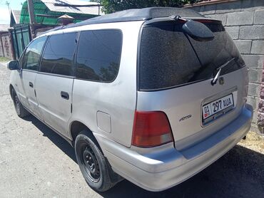 протер 2: Honda Odyssey: 1996 г., 2.2 л, Автомат, Бензин, Минивэн