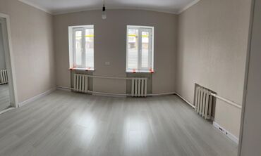 пишпек дом продать: Дом, 70 м², 4 комнаты, Собственник
