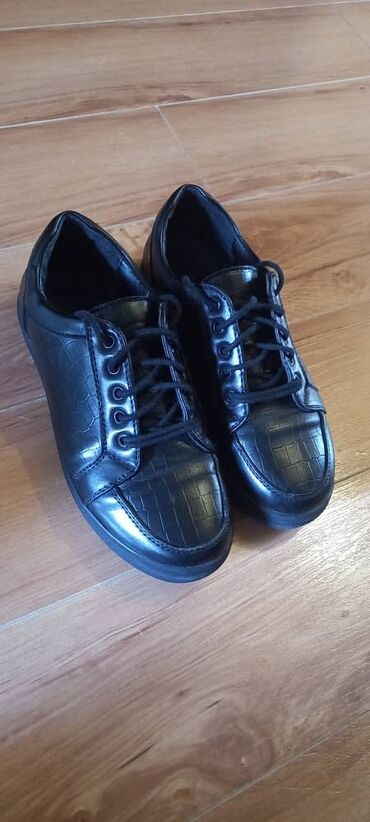 черные туфли 35 размера: Туфли на мальчика в отличном состоянии размер 35-36 подойдёт фирма