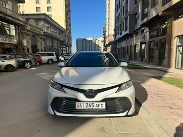 Toyota: Toyota Camry: 2018 г., 2.5 л, Автомат, Бензин, Седан