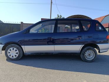 расширитель арок: Toyota Ipsum: 1997 г., 2 л, Автомат, Бензин, Минивэн