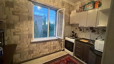 5мкр квартира: Продается 1 комн кв в городе Токмок. в 3 мкр. 4 этаж. 105 серия — 4