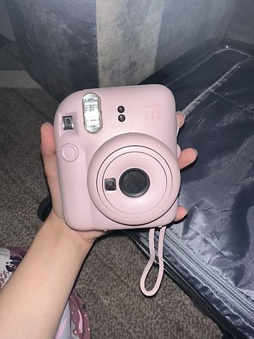 mac mini 4: FUJIFILM Instax mini 12 — моментальная камера в цвете Blossom Pink — 2