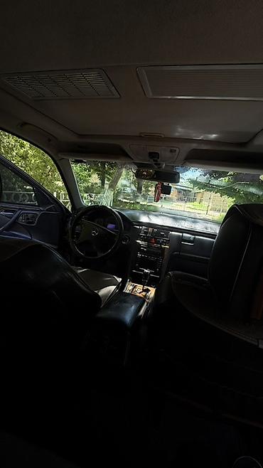 sprinter 315: Mercedes-Benz E-Class: 2001 г., Автомат, Бензин, Седан — 4