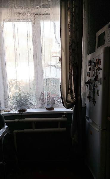 Продажа коттеджей и домов: Продается Полдома с двором, навесом, хозпостройками. Размер земельного — 8