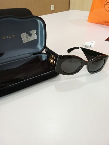 Eynəklər: Gün eynəyi, Gucci, Yeni — 4