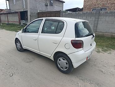 маленький машинка: Toyota Vitz: 2001 г., 1 л, Автомат, Бензин, Хэтчбэк — 3