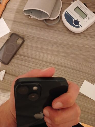 Apple iPhone: IPhone 14, 128 GB, Midnight, Face ID — 12