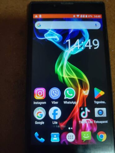 telefoni do 100e: Archos platinum 55 telefon je dual sim dosta je velik ispravan sim
