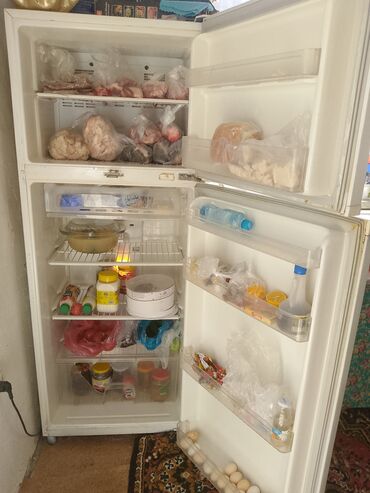 Soyuducular: İşlənmiş 2 qapılı Soyuducu Satılır, rəng - Ağ