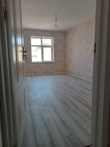 9 mikrorayonda satilan evler: Баку, 2 комнаты, Вторичка, м. Ази Асланов, 62 м²