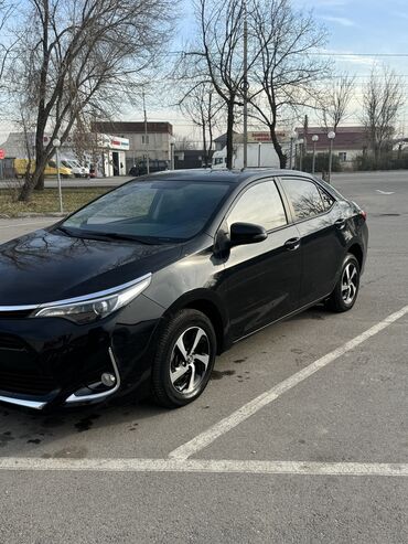 Toyota: Toyota Corolla: 2018 г., 1.2 л, Типтроник, Бензин, Седан