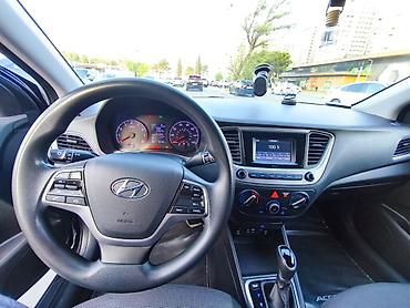 hunday accent 2012: Hyundai Accent: 1.6 l | 2018 il Sedan — 5