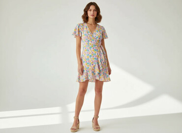 sukienki odcięta pod biustem na wesele: Sinsay, Sukienka damska, rozmiar M