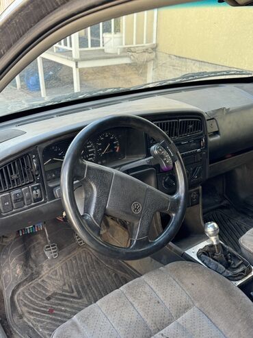 купить запчасти на опель вектра б: Volkswagen Passat Variant: 1991 г., 2 л, Механика, Бензин, Универсал