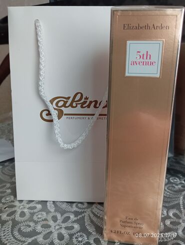 qarin piylerini eritmek üçün idman: Elizabeth Arden 5th avenue parfum 125 ml . Profilimdə basqa ətirlər də