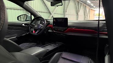 discovery 2: Volkswagen ID.4: 2022 г., 0.1 л, Автомат, Электромобиль, Кроссовер — 7