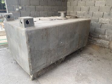 газовый баллон для натяжных потолков: Бак, Металл