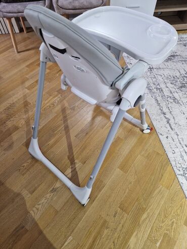 qiz şəkilləri cəkmək: Стул Pegerego в хорошем состоянии