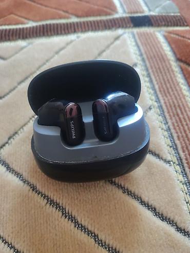 Qulaqcıqlar: Philips tam simsiz qulaqlıqlar + şarj qabı - Qulaqda kanala oturan — 1
