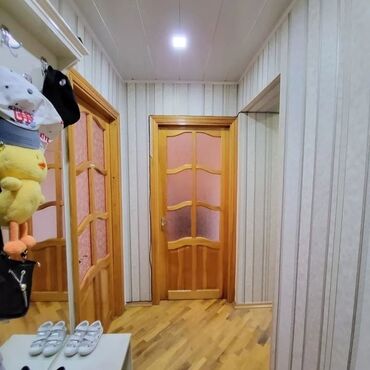 Uzunmüddətli kirayə evlər: 18 kv. m, 1 otaqlı, Artezian quyusu, İnternet, Kommunal xətlər qoşulmayıb -da lalafo.az — 19 Uzunmüddətli kirayə evlər: 18 kv. m, 1 otaqlı, Artezian quyusu, İnternet, Kommunal xətlər qoşulmayıb — 19